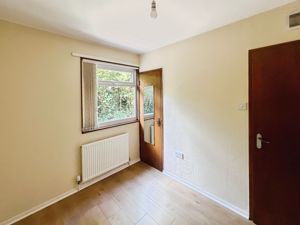 Bedroom- click for photo gallery